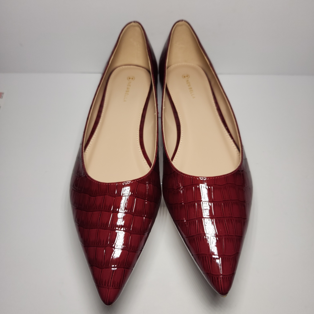 New Women's Sheek Croc-Inspired Embossed Pointed Toe Flats. Size 12W - Picture 5 of 6